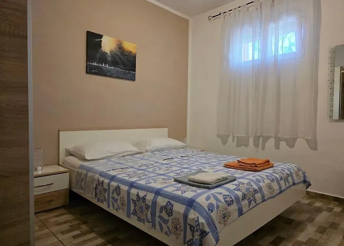 Ema Διαμέρισμα